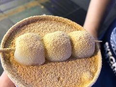 -八一路好吃街(雨田商务大厦店)