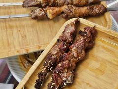 -乡村馕坑肉·烧烤·新疆菜·本地人更爱吃(阿勒泰首店)