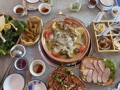 -阿婆情腊排骨火锅(金虹路店)