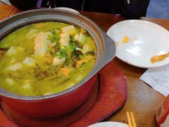 -周鱼小馆石锅酸菜鱼(活力汇店)