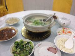 -天乐农家鱼头王(天目湖店)