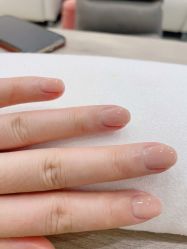 -进巍美甲美睫店