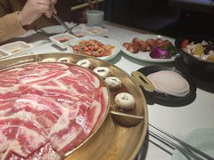 -猪啊牛呀羊啊铜盘烤肉(正大广场店)