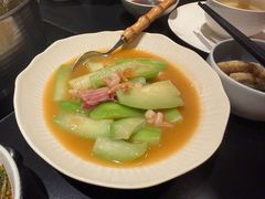 -鲜入唯煮·港式海鲜牛肉火锅(金宝街店)
