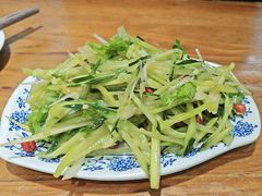 -老天桥酱肉烧饼夹肘子(天桥店)