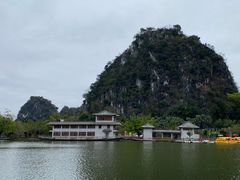 -星湖旅游景区七星岩