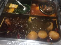 -海底捞火锅(天一广场亚细亚店)
