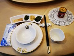 -小天鹅火锅·一线江景洪鼎旗舰店(洪崖洞店)