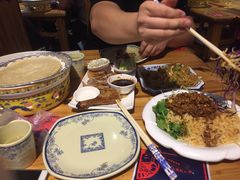 满园烤鸭-满园春饼(宜昌万达店)