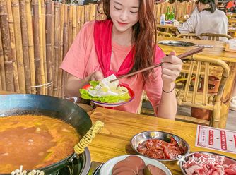 地摊火锅闪现长安纯手工现炒锅底太香啦️