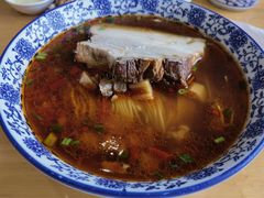 辣酱焖蹄面-裕兴记·三虾面(西北街总店)