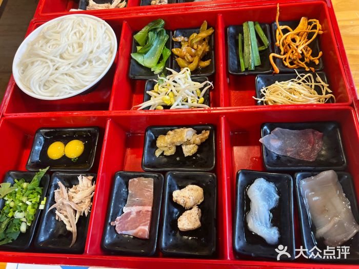 勺子米线·云南传统小吃市集(四方街店)图片