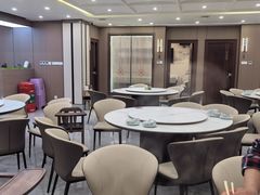 -鑫渔港海鲜本地菜·山海关浑锅(东戴河店)