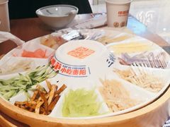 -怪噜范·老贵阳街头名小吃(汇金星力城店)