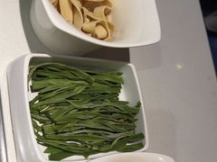 -海底捞火锅(威高广场店)