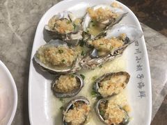 -四川小胡子海鲜(丁村万人海鲜广场店)