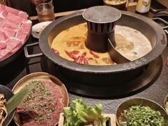 -晓宇重庆火锅(西安荟聚店)