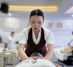 -东方美美容SPA会所