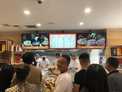 -闫家驴肉老店(华电一校店)