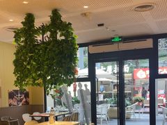 -必胜客(WOW中心城店)