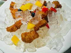 菠萝咕噜肉-陶陶居酒家(新天地店)