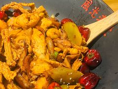 老灶麻辣香锅-风光老灶麻辣香锅(大成路翠微百货店)
