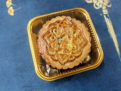 超级坚果五仁月饼-风车面包