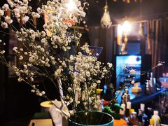 -Mx.cocktail bar