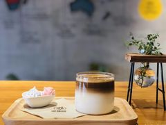 -ZING COFFEE 镜咖啡