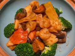 -富淳饭店(陆家嘴保利广场店)