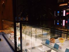 面包甜点陈列柜-福州仓山凯悦酒店·Market Cafe Lacucina咖啡厅