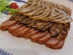 熏肉拼盘-湘君府(新华路店)