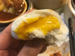 金沙肥猪包-点点心点心专门店(旺角店)