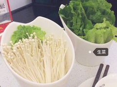 -张大师鸭爪爪特色干锅(南湖店)