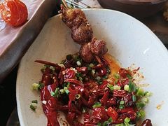 -包整·丝娃娃(一览甲秀楼风景店)