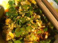 -拈签一笑黄牛肉辣卤串串