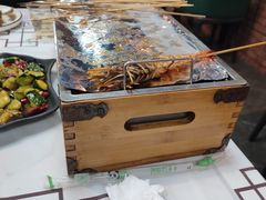 -云晓光头烧烤吧(德平路店)