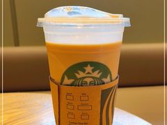 -星巴克臻选(上海中环广场2F店)