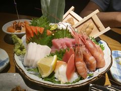 -樱町三味日本料理(城乡世纪广场店)