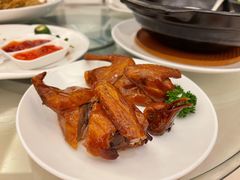 脆皮乳鸽-海逸海鲜酒家(古北店)