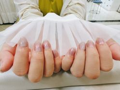 -iU美甲美睫
