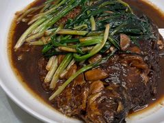 千岛湖葱烧鳊鱼-宏玲餐厅(四川南路店)
