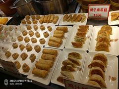 -八一路好吃街(雨田商务大厦店)