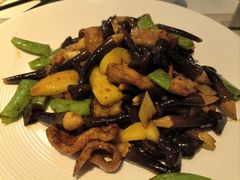 -港丽餐厅(高德置地店)