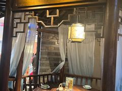 -韵秋荷(宝山龙湖天街店)