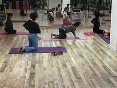 -格易美游泳馆健身房(新昆仑店)