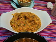 -香巴拉云南餐厅(华莱坞店)