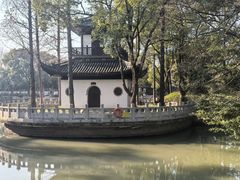 -汇龙潭