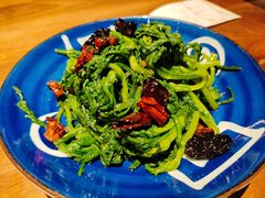 秘制茼蒿菜-树厨贵州菜(花果园购物中心店)