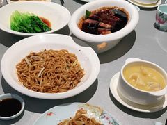 -维园悦谱·海派家常菜(乌鲁木齐南路店)